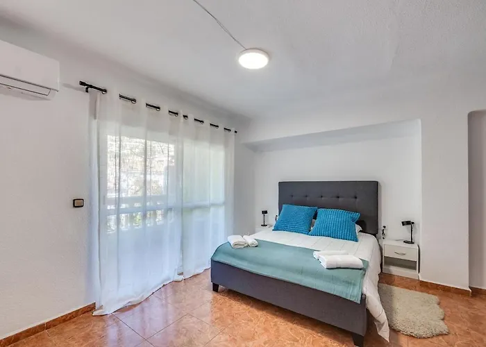 Charming Villa Mari Carmen By Sea